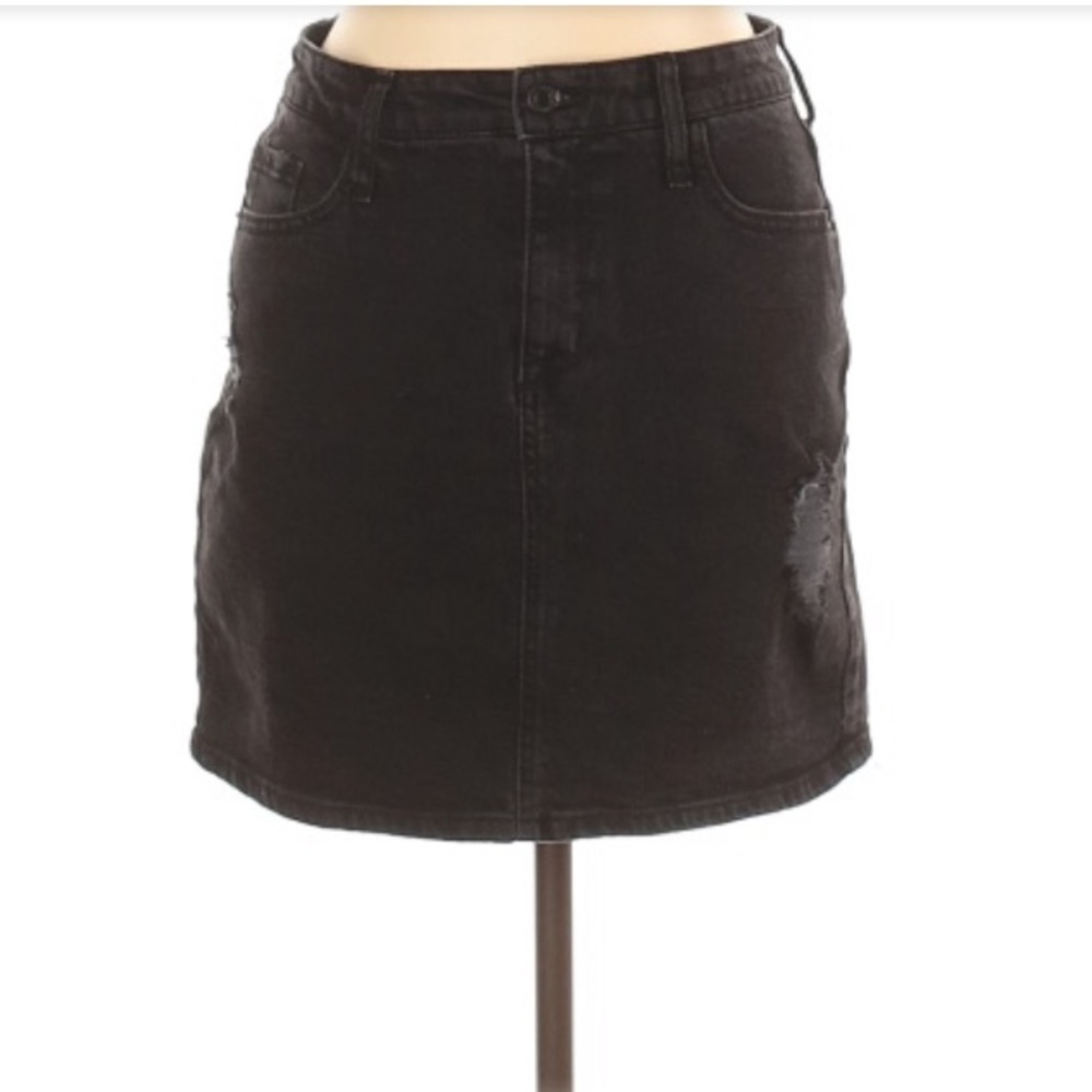 Black denim skirt